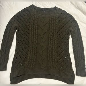 Express S Women Chunky Cable Knit Sweater, Crew Neck, Olive Green